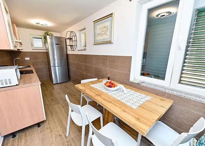 Kate Апартаменты *